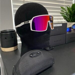 Oakley White Sunglasses with Red Lens